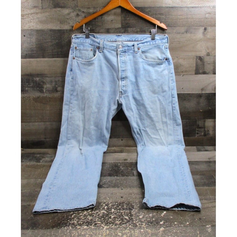 VINTAGE Levis 501 Jeans Mens 38x32 Fits 36x31 Button Fly Made USA Red Tab 90s